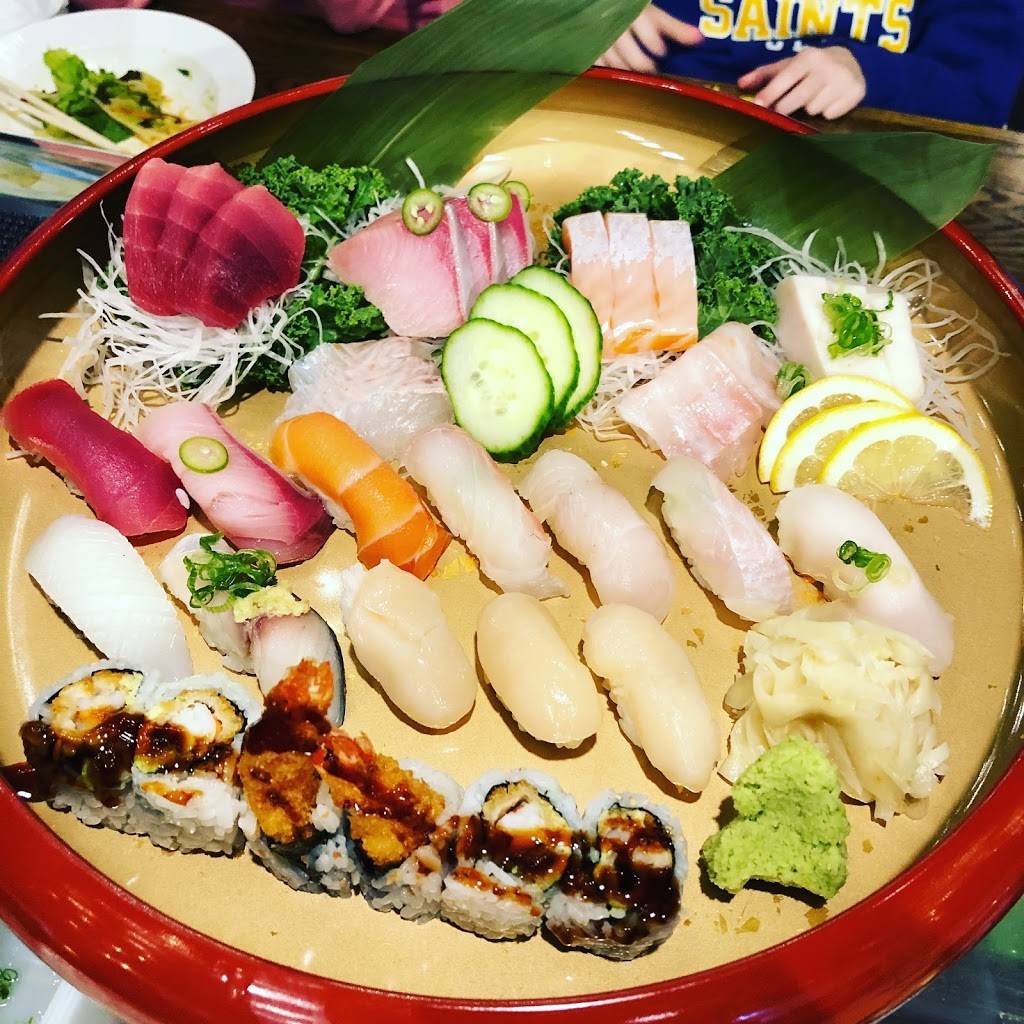 Johnny Roll House | restaurant | 4 Railroad Ave, Montvale, NJ 07645, USA | 2013910550 OR +1 201-391-0550