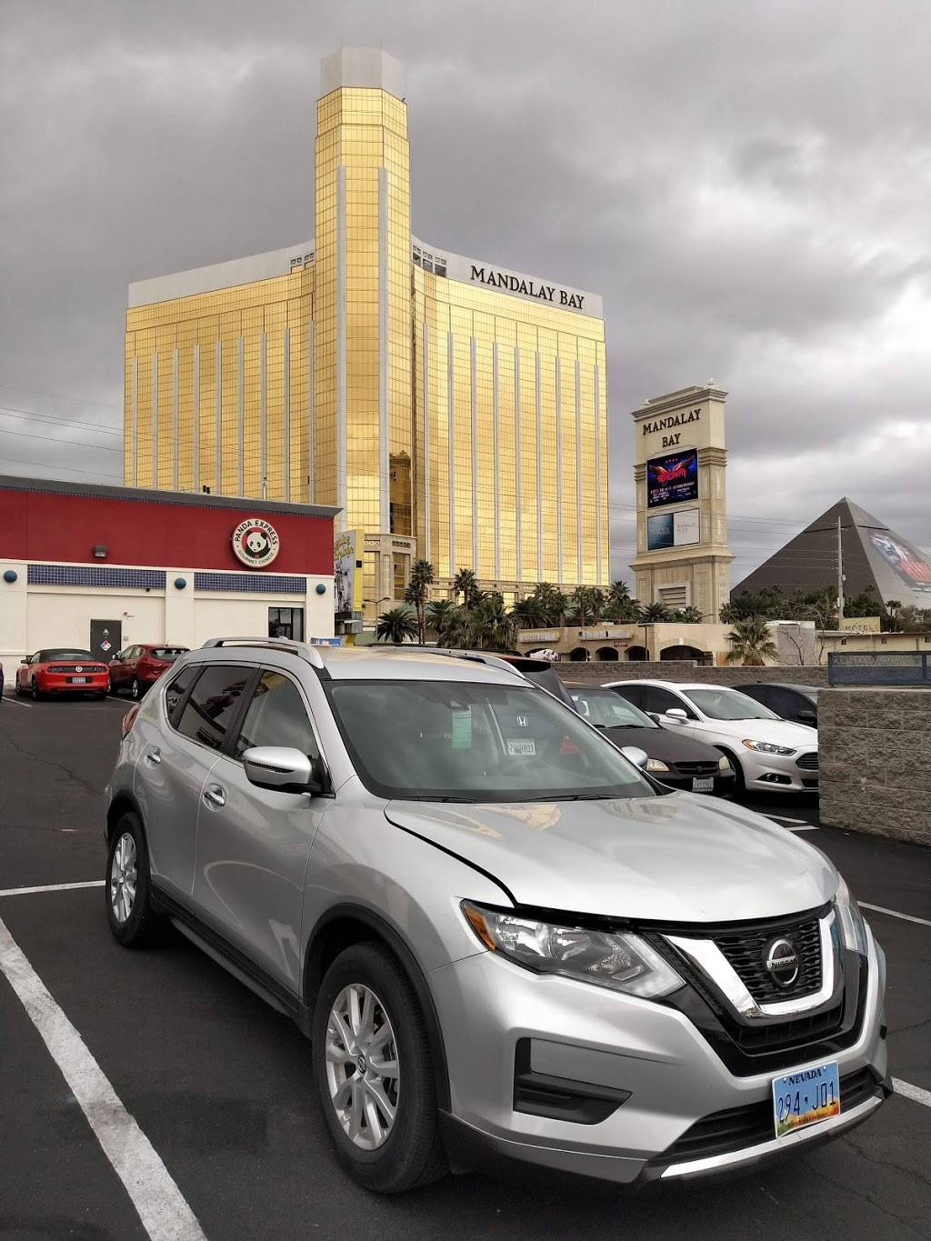 Mirchi Indian restaurant in Las Vegas | restaurant | 3999 S Las Vegas Blvd #C, Las Vegas, NV 89119, USA | 7022093599 OR +1 702-209-3599