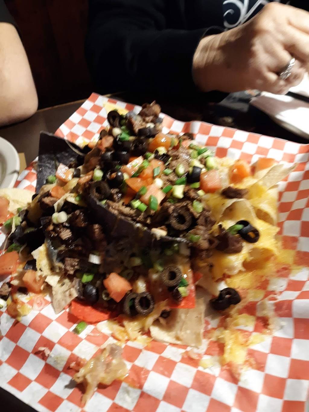 Romans Oasis | restaurant | 16825 W Yuma Rd, Goodyear, AZ 85338, USA | 6239320922 OR +1 623-932-0922