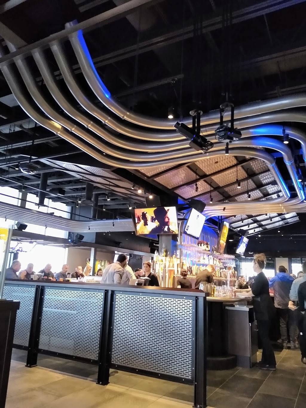 Yard House | restaurant | 108 Middlesex Turnpike, Burlington, MA 01803, USA | 7812293911 OR +1 781-229-3911