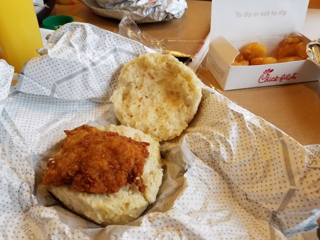 Chick-fil-A | restaurant | 2405 Boundary St, Beaufort, SC 29906, USA | 8433791101 OR +1 843-379-1101