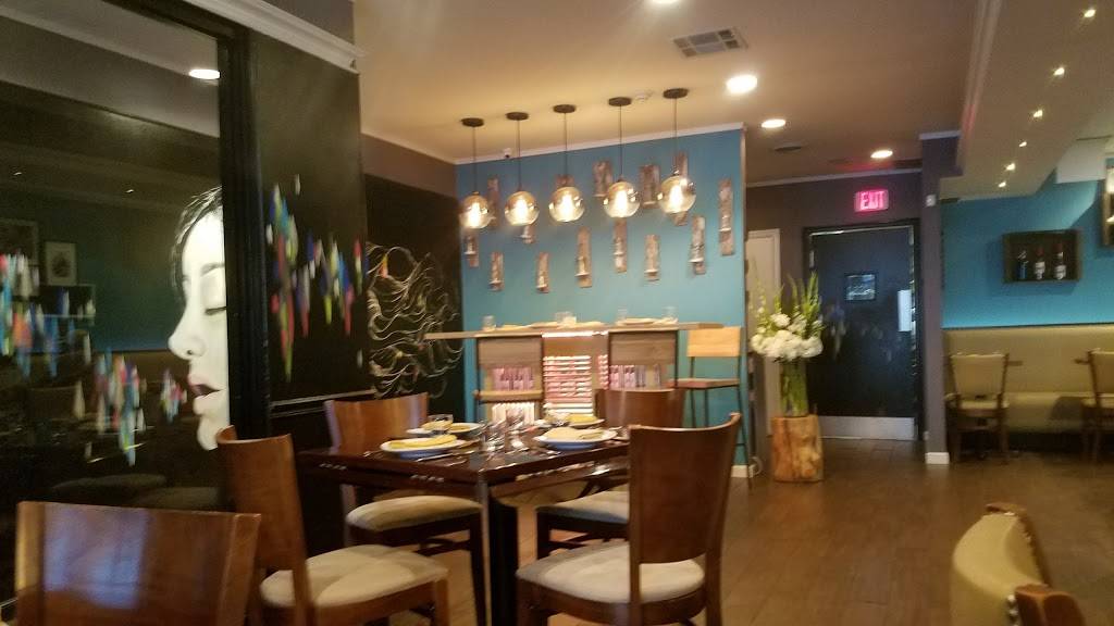 Emma | restaurant | 34 E Palisade Ave, Englewood, NJ 07631, USA | 2012276103 OR +1 201-227-6103