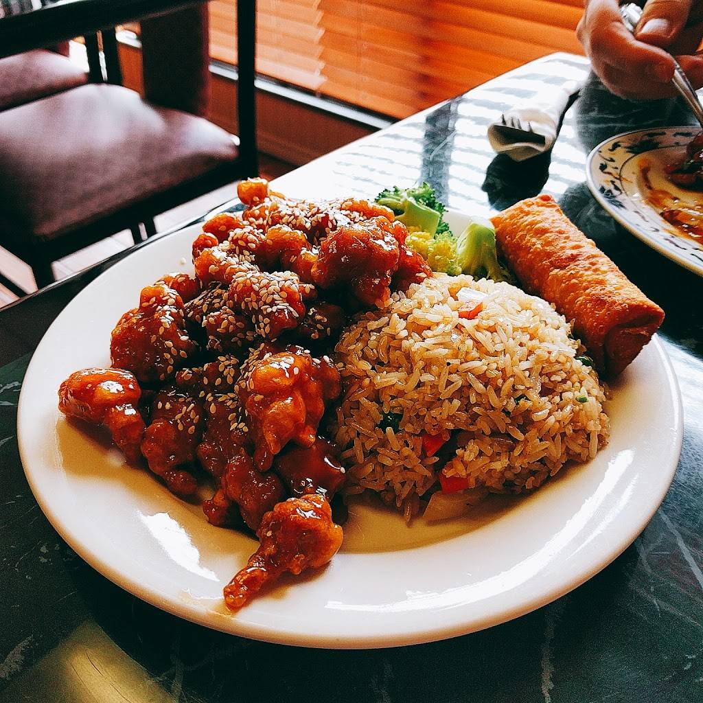 China Wok | restaurant | 6771 University Ave, Middleton, WI 53562, USA | 6088260333 OR +1 608-826-0333