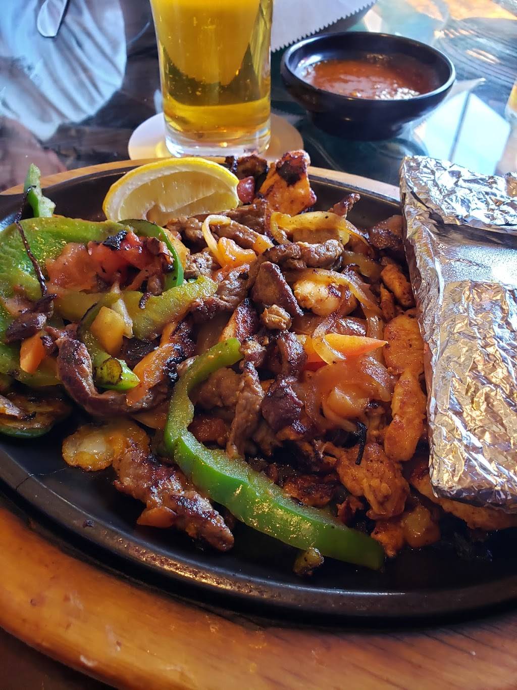 La Herradura | restaurant | Bardstown, KY 40004, USA | 5023497193 OR +1 502-349-7193