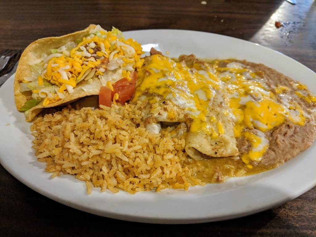 El Azteca | restaurant | 102 Peabody Rd, Vacaville, CA 95687, USA | 7074487231 OR +1 707-448-7231