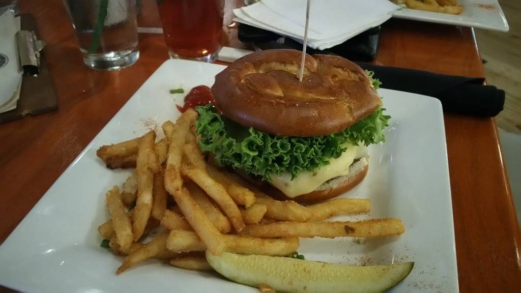 Clouds Brewing | restaurant | 905 W Main St #22, Durham, NC 27701, USA | 9192518096 OR +1 919-251-8096