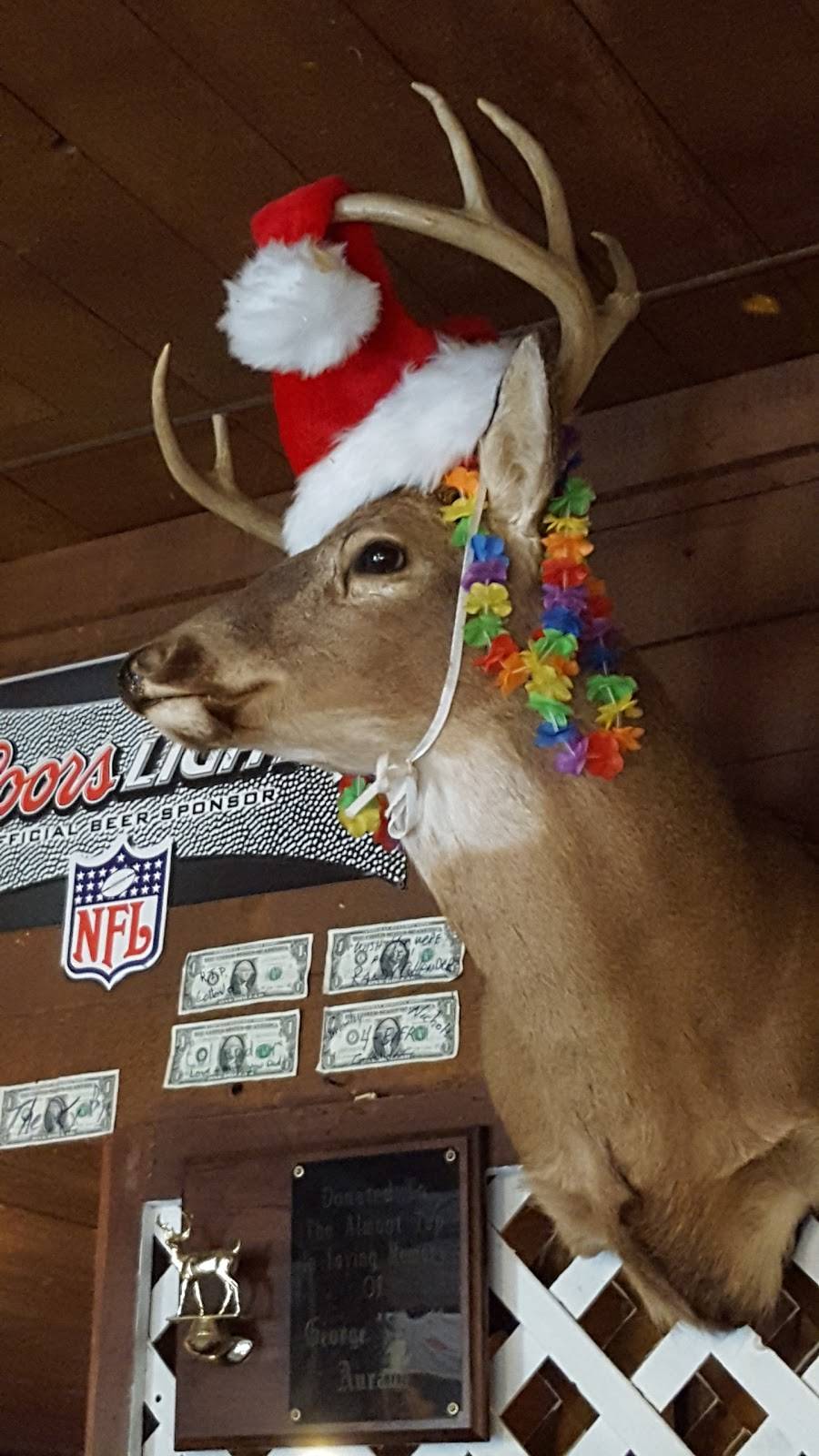 Almont Tap | restaurant | 4581 140th St, Clinton, IA 52732, USA | 5636827381 OR +1 563-682-7381