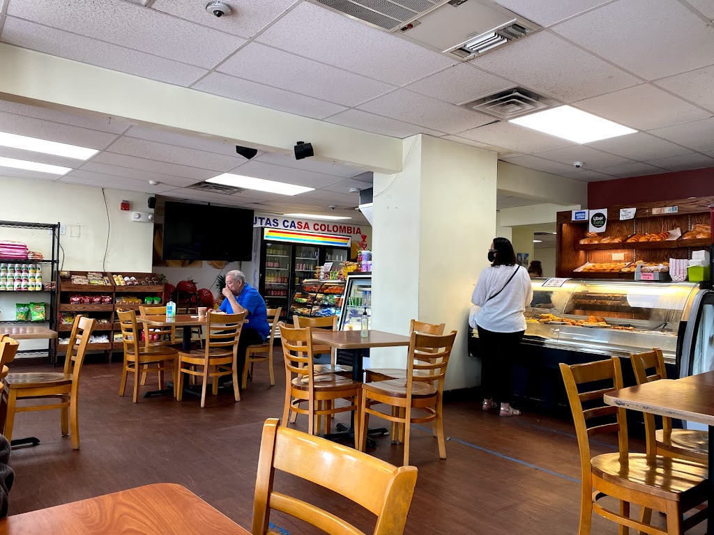 El jardín Restaurant & Bakery | restaurant | 15 Central Square, Boston, MA 02128, USA | 6174185784 OR +1 617-418-5784