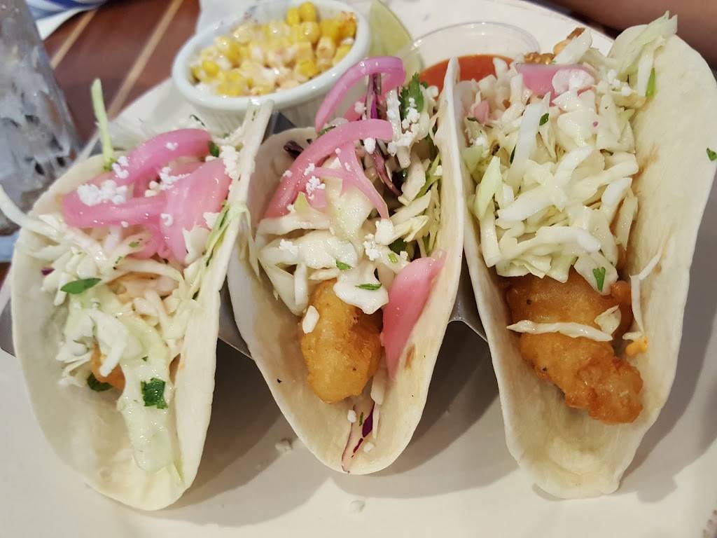 Charlies On Prior | restaurant | 3950 Green Heights Trail SW, Prior Lake, MN 55372, USA | 9522265253 OR +1 952-226-5253