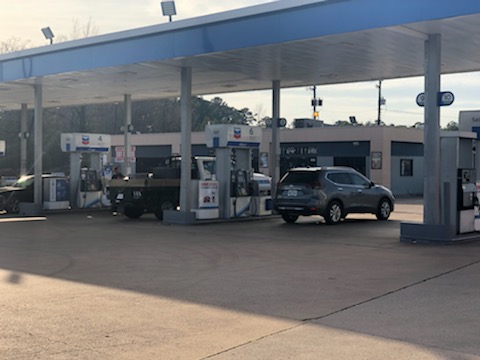 Chevron - Charge Up 17 (Hunts Pizza) | restaurant | 1721 TX-31, Longview, TX 75604, USA | 9032340821 OR +1 903-234-0821