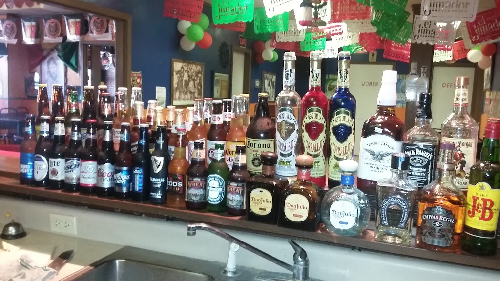 Мексикански ресторант "Веракрусците" | restaurant | 208 1st St, Hiawatha, KS 66434, USA | 7857403535 OR +1 785-740-3535