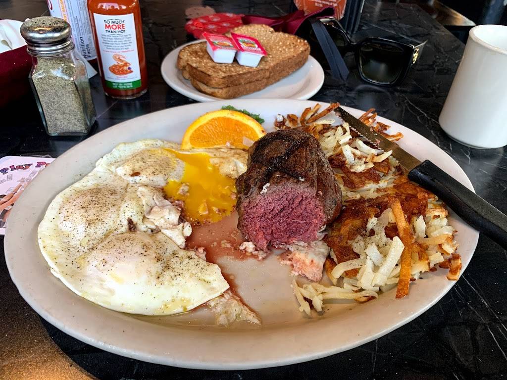 The Game Neighborhood Grill & Bar | restaurant | 13510 100th Ave NE, Kirkland, WA 98034, USA | 4258218006 OR +1 425-821-8006