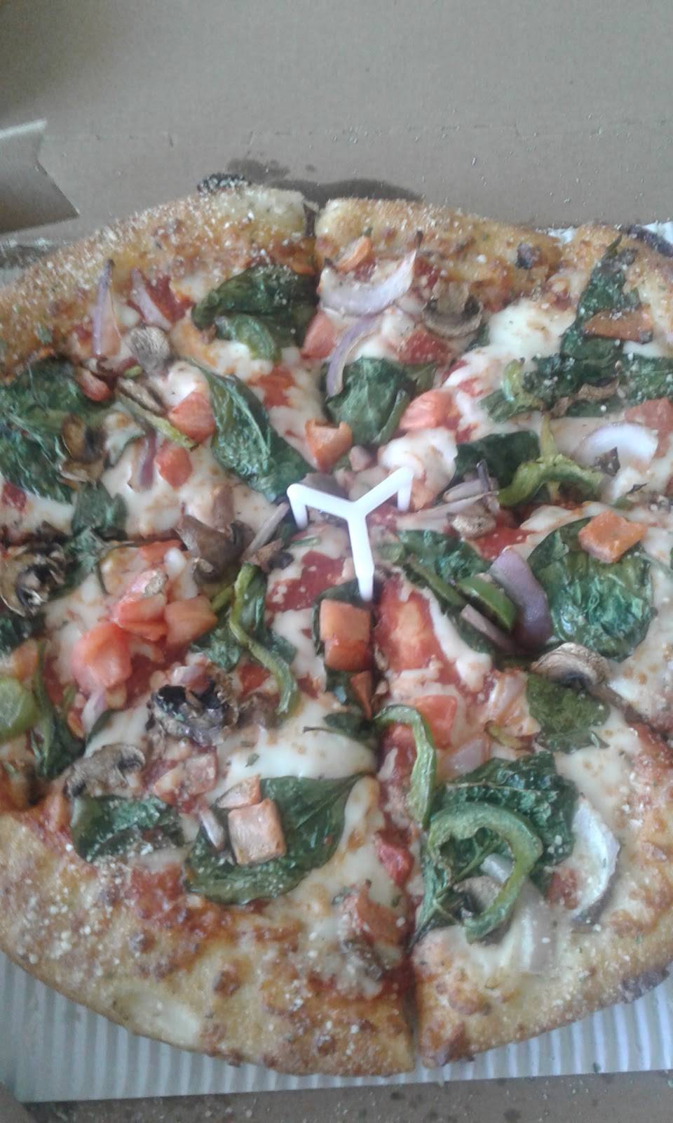 Pizza Hut | restaurant | 3220 Crain Hwy, Waldorf, MD 20603, USA | 3016455333 OR +1 301-645-5333