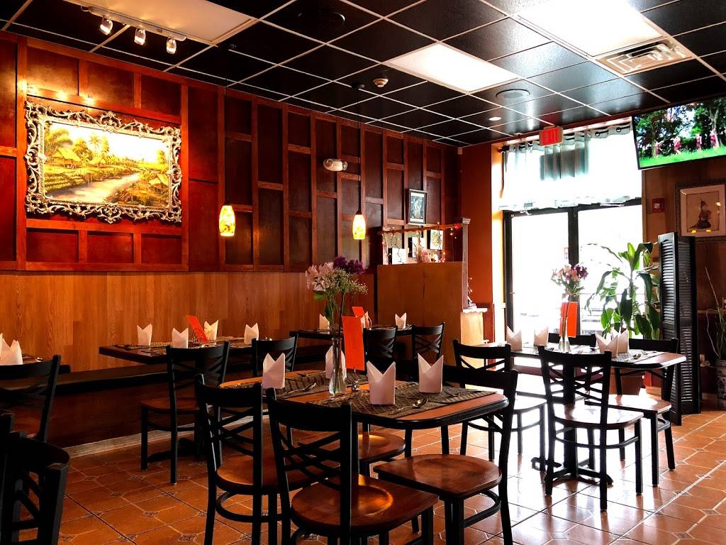Lum Thai Restaurant | restaurant | 6251 Argyle Forest Blvd #102, Jacksonville, FL 32244, USA | 9048013767 OR +1 904-801-3767