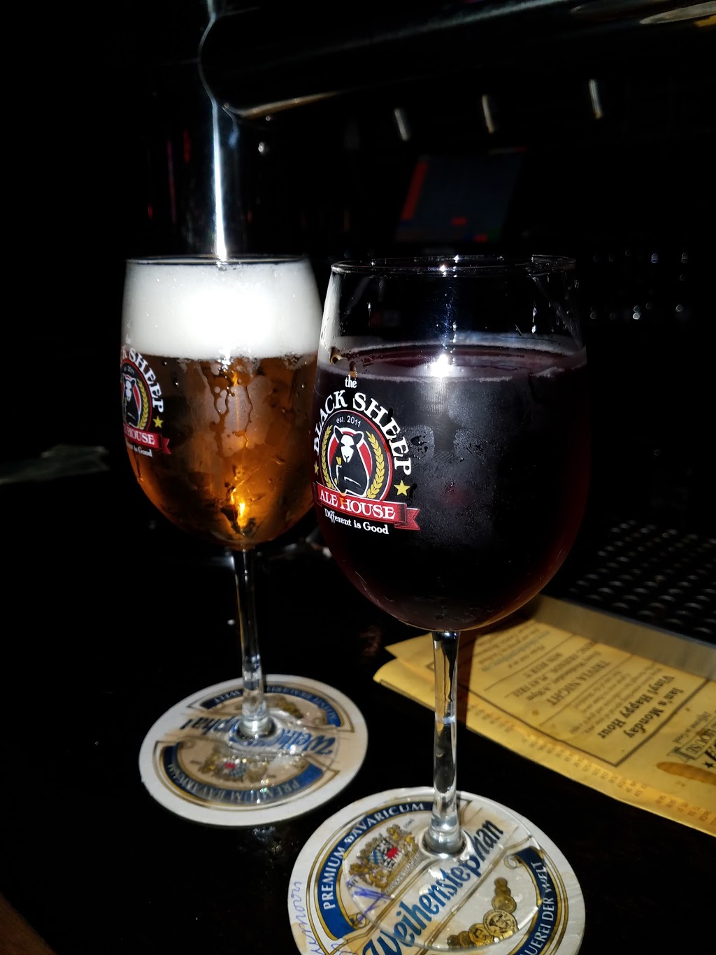 The Black Sheep Ale House | restaurant | 78 2nd St, Mineola, NY 11501, USA | 5163071280 OR +1 516-307-1280