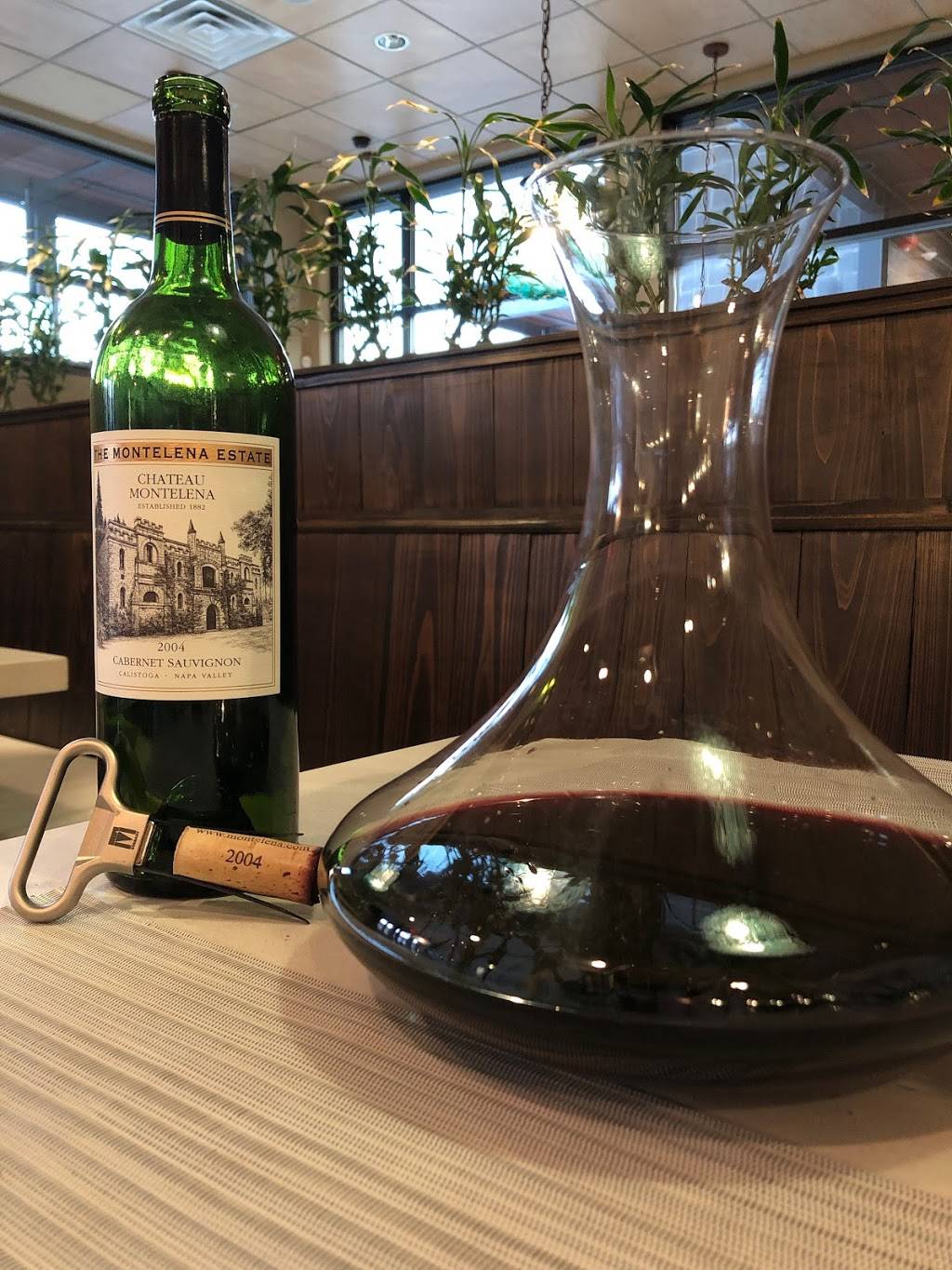 The Second Glass | restaurant | 1540 S 2nd St Unit 110, Wilmington, NC 28401, USA | 9103997486 OR +1 910-399-7486