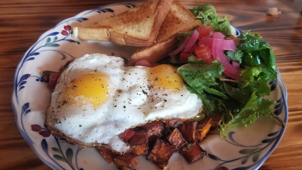 SBs Lakeside Love Shack | restaurant | 6935 Lakeside Ave, Richmond, VA 23228, USA | 8049222371 OR +1 804-922-2371