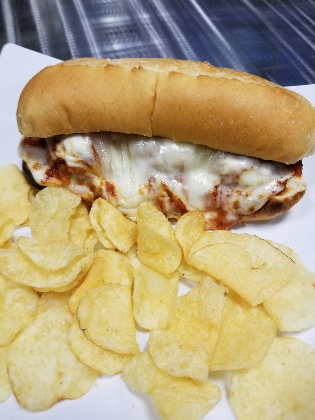 The Tap House | restaurant | 2175 N Schnoor St #101, Madera, CA 93637, USA | 5593775000 OR +1 559-377-5000