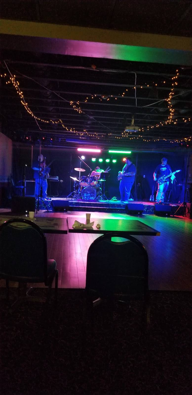 B Ws Grill | restaurant | 6467 Sterrettania Rd, Fairview, PA 16415, USA | 8148387647 OR +1 814-838-7647