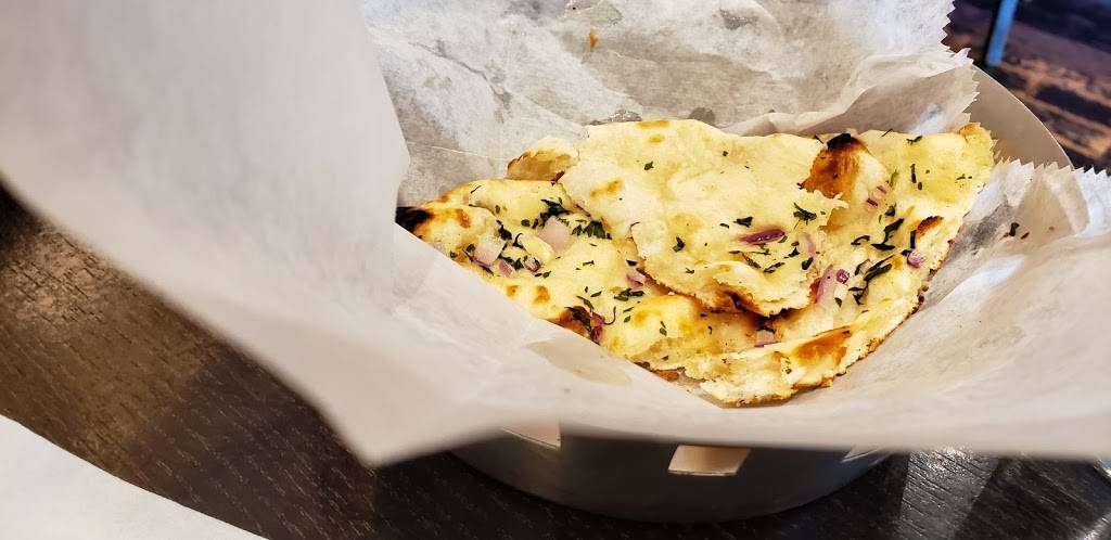 Bombay Tandoor Restaurant | restaurant | 8603 Westwood Center Dr, Vienna, VA 22182, USA | 7037342202 OR +1 703-734-2202