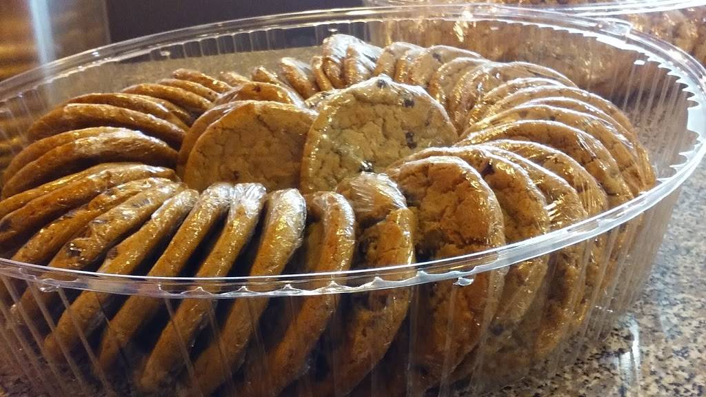 Lennys Grill & Subs | meal takeaway | 465 N Germantown Pkwy, Cordova, TN 38018, USA | 9017555600 OR +1 901-755-5600