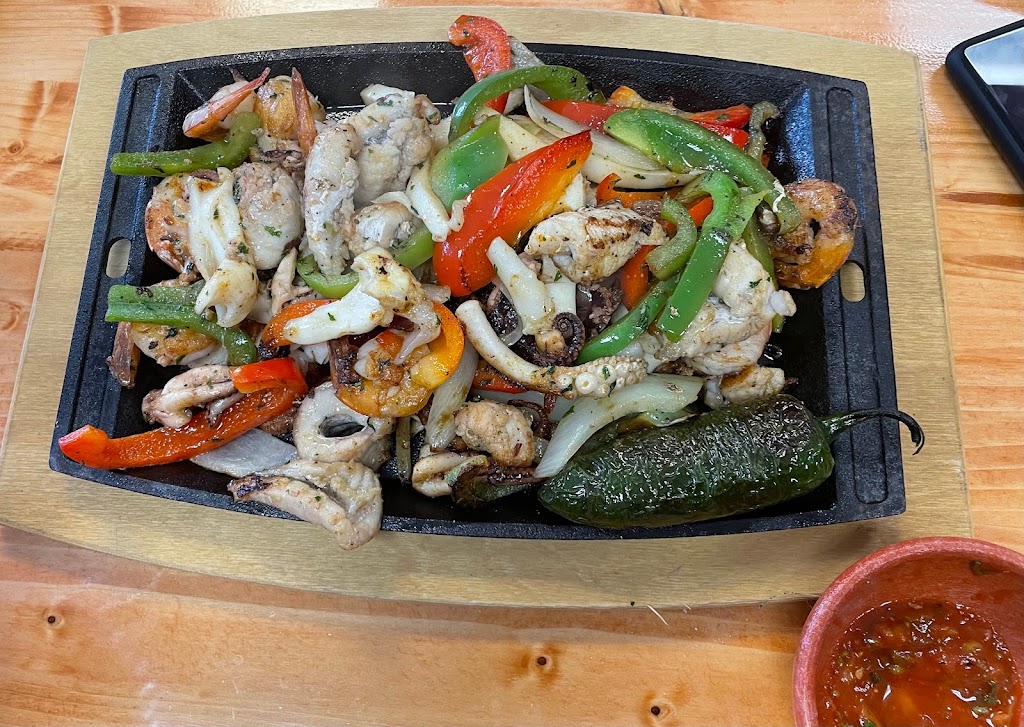 Sabor Veracruz Seafood | restaurant | 12601 Tech Ridge Blvd, Austin, TX 78753, USA | 5124284766 OR +1 512-428-4766