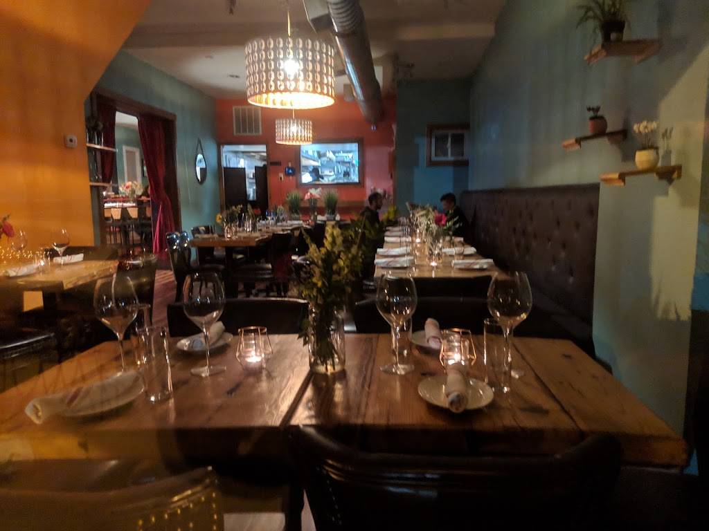 Bookers Restaurant & Bar | restaurant | 5021 Baltimore Ave, Philadelphia, PA 19143, USA | 2158830960 OR +1 215-883-0960