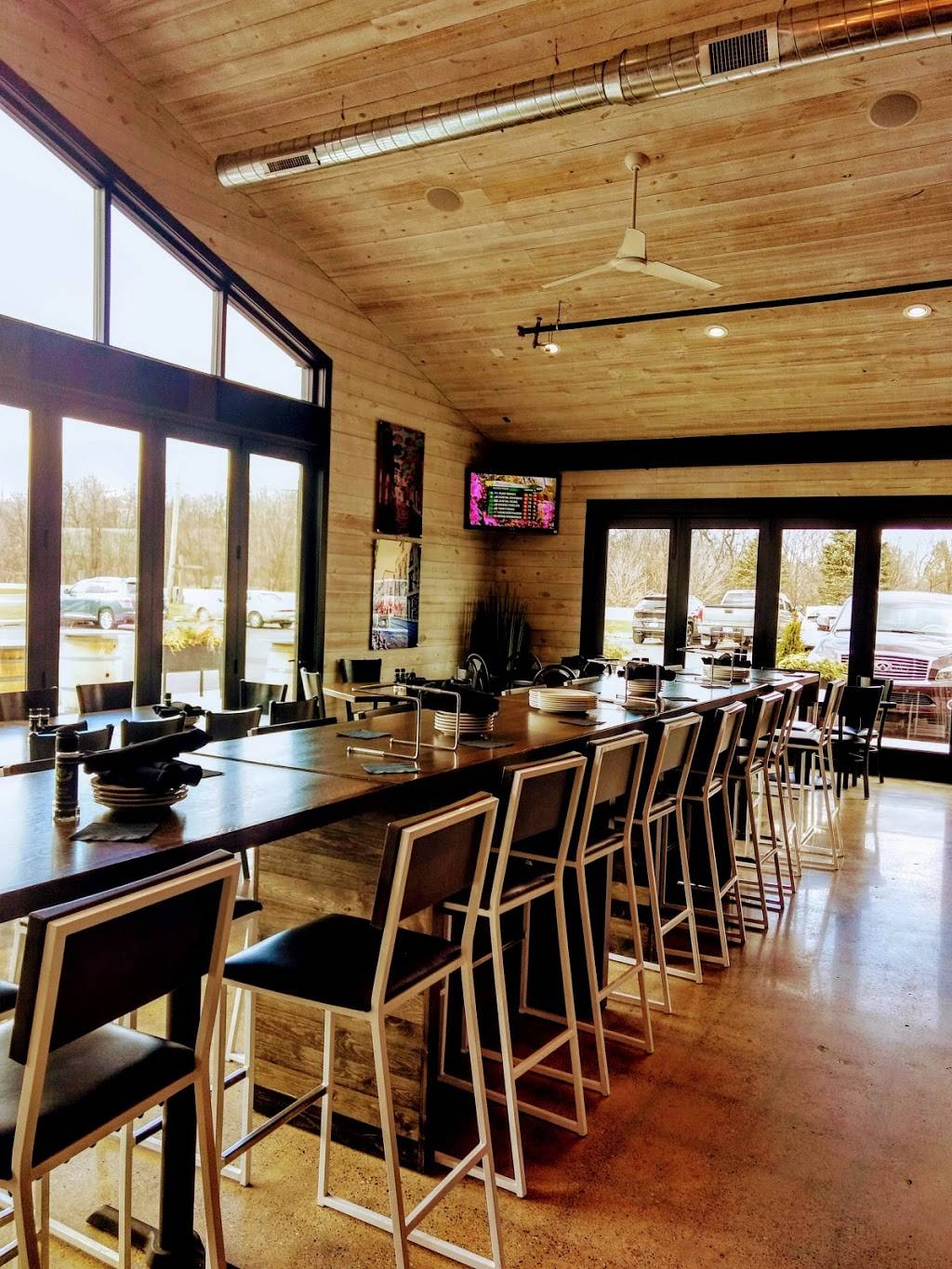 Vitales Pizza of Ada Inc | meal takeaway | 6650 Fulton St E, Ada, MI 49301, USA | 6166765400 OR +1 616-676-5400