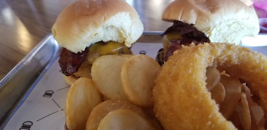 Burgerim Gourmet Burgers | restaurant | 174 El Cerrito Plaza, El Cerrito, CA 94530, USA | 5108332156 OR +1 510-833-2156