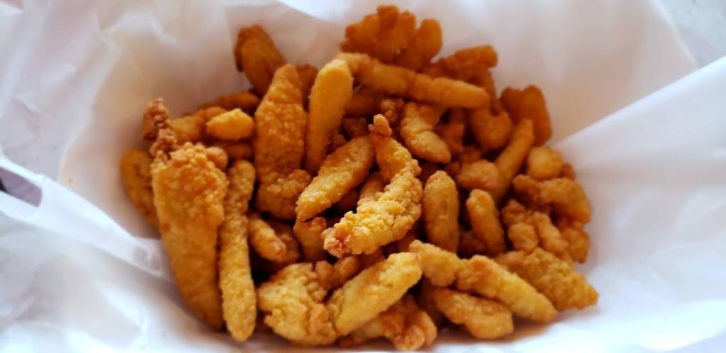 Crazy Crab | restaurant | 10160 Fairfax Blvd #102, Fairfax, VA 22030, USA | 7032727766 OR +1 703-272-7766