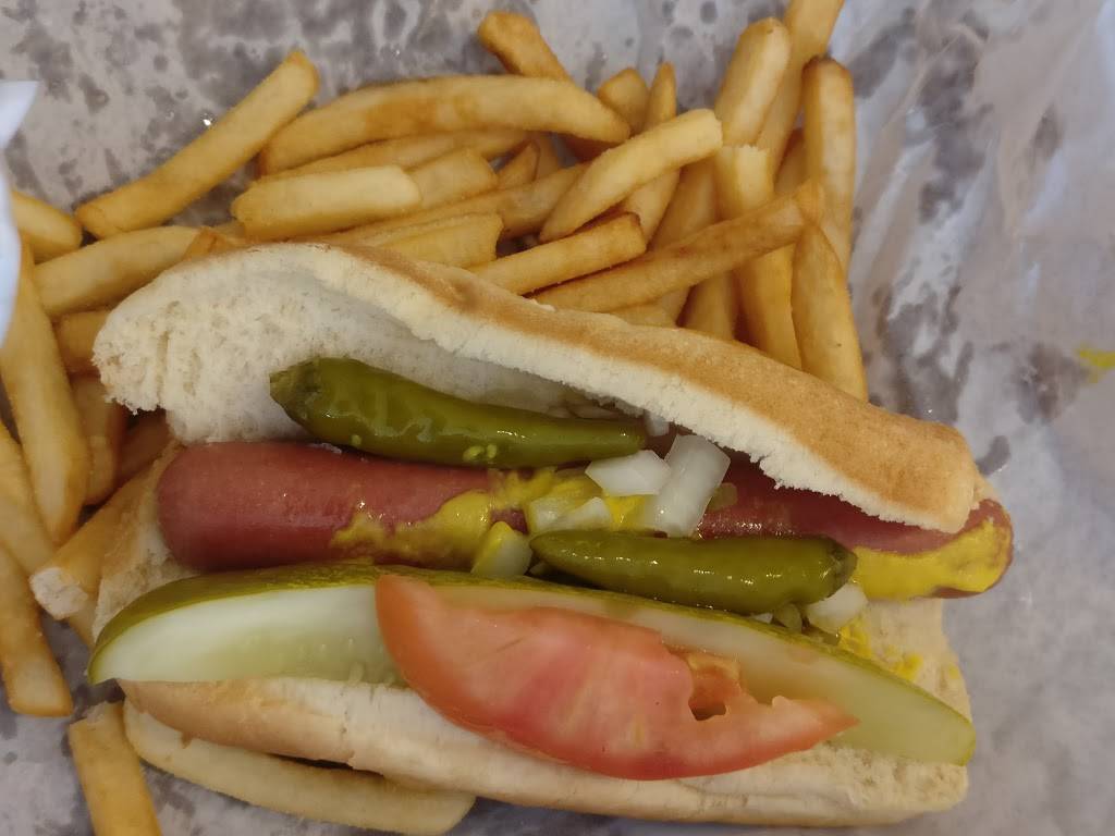 Jays Beef | restaurant | 2255 W North Ave, Chicago, IL 60647, USA | 7737722333 OR +1 773-772-2333