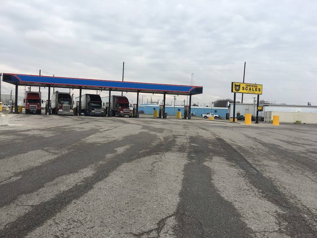 Fuel King Travel Center - Napoleon | restaurant | 1270 Independence Dr, Napoleon, OH 43545, USA | 4195990065 OR +1 419-599-0065