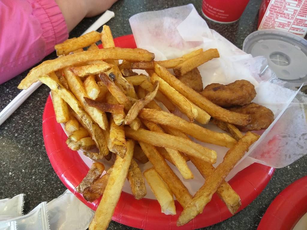 The Varsity Dawsonville | restaurant | 73 Bethel Lane, Dawsonville, GA 30534, USA | 7062657273 OR +1 706-265-7273