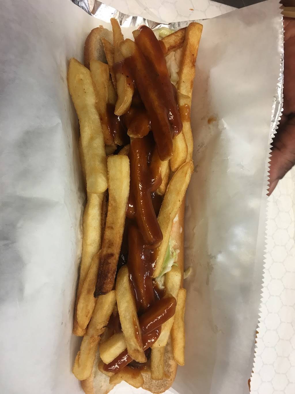 B & M Barbeque | restaurant | 12626 Bellaire Rd, Cleveland, OH 44135, USA | 2169417427 OR +1 216-941-7427