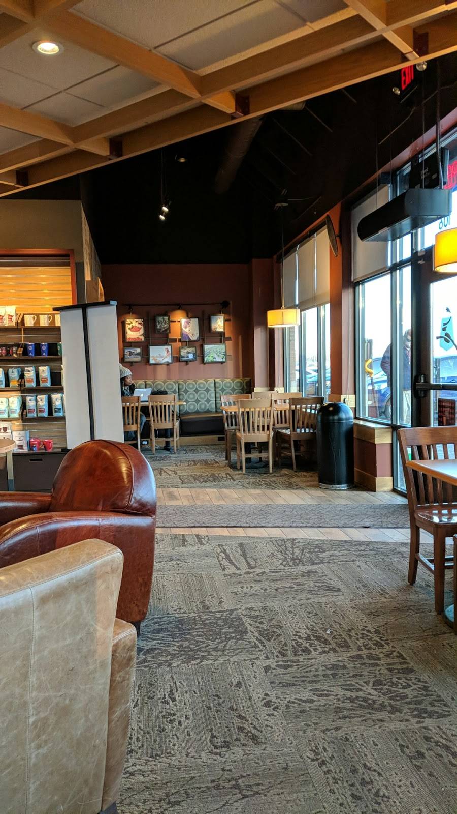 Caribou Coffee | cafe | 1835 Gateway Dr NW Suite 106, Coon Rapids, MN 55433, USA | 7637541627 OR +1 763-754-1627