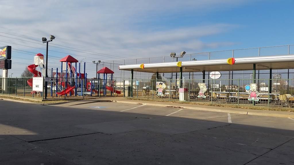 Sonic Drive-In | restaurant | 2615 Market Pl, Salina, KS 67401, USA | 7858258663 OR +1 785-825-8663