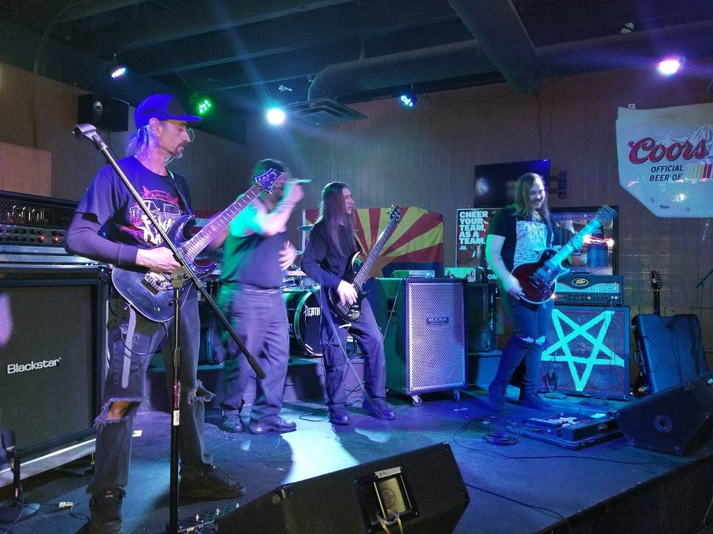 Starlite Lounge | restaurant | 4346 W Olive Ave, Glendale, AZ 85302, USA | 6239341913 OR +1 623-934-1913