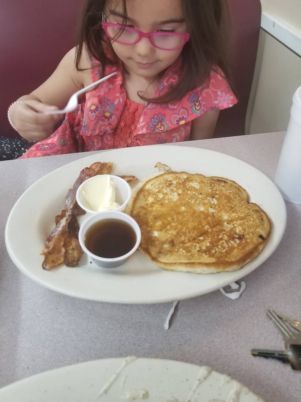 Millers Too | restaurant | 7383 Stoney Point Rd, Fayetteville, NC 28306, USA | 9104249299 OR +1 910-424-9299