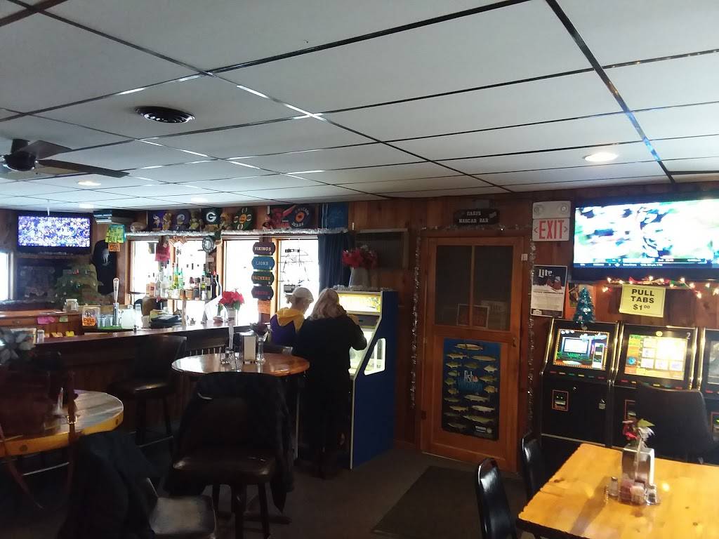 Blueberry Lake Oasis | restaurant | 11301 W Pine Knoll Rd, New Post, WI 54828, USA | 7159453330 OR +1 715-945-3330