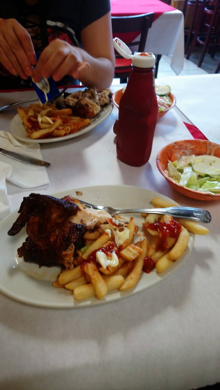 Chicken Place | restaurant | Medford, NY 11763, USA | 6314470070 OR +1 631-447-0070