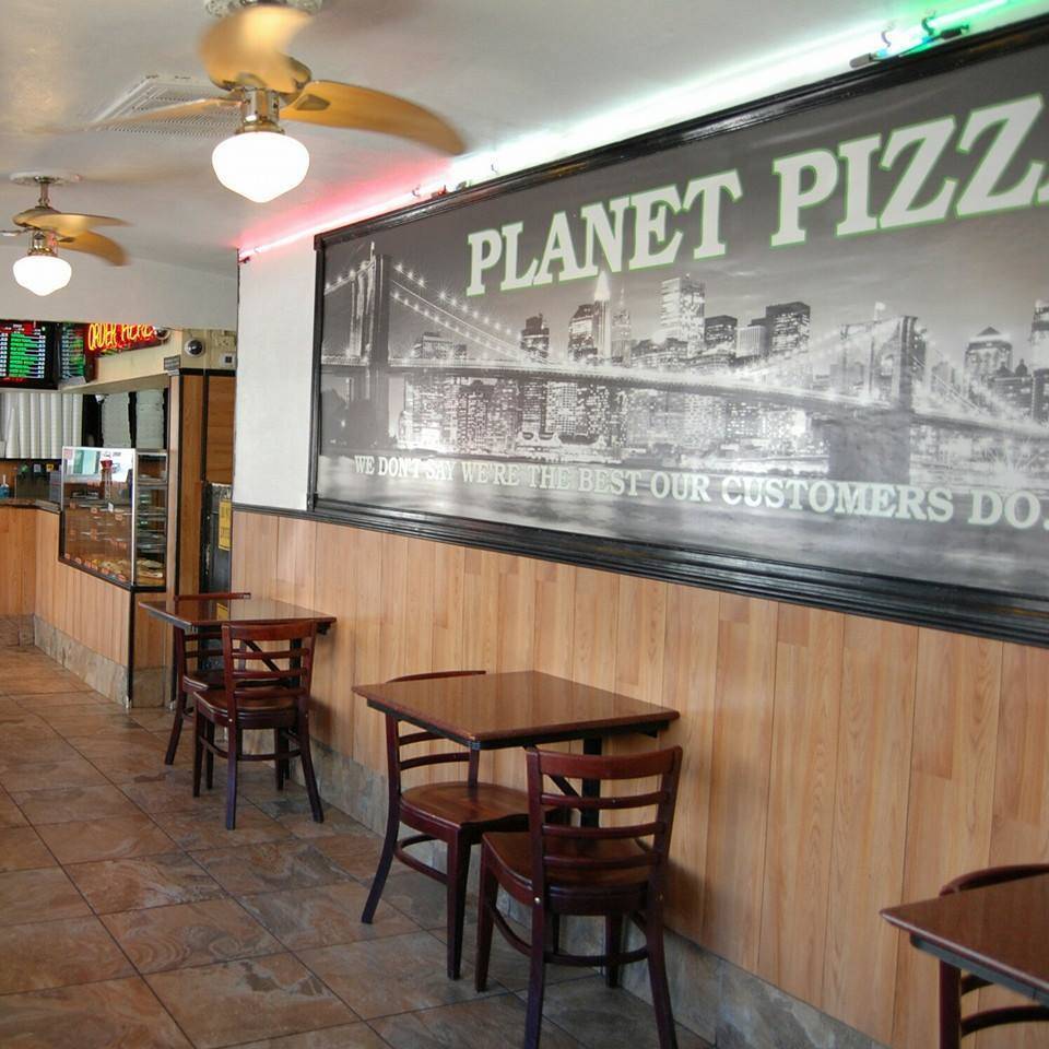 Planet Pizza | restaurant | 14 W Washington St, Orlando, FL 32801, USA | 4076508859 OR +1 407-650-8859