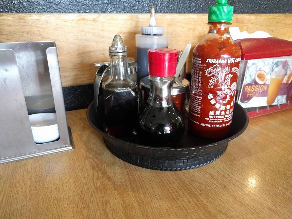 Pho Special LLC | restaurant | 2409 E Pawnee St, Wichita, KS 67211, USA | 3166874000 OR +1 316-687-4000