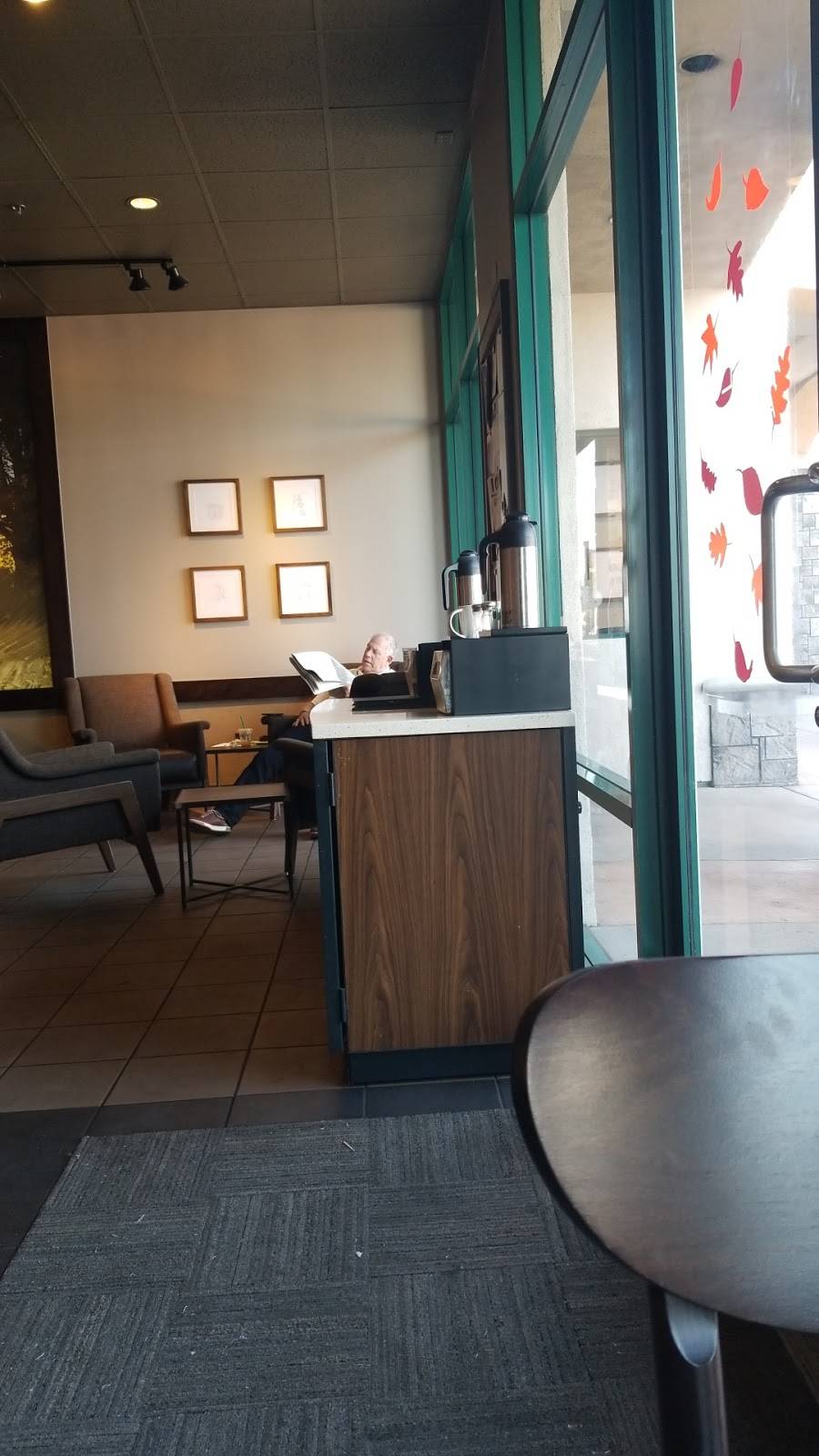 Starbucks | cafe | 28562 Oso Pkwy #F, Rancho Santa Margarita, CA 92688, USA | 9496359215 OR +1 949-635-9215