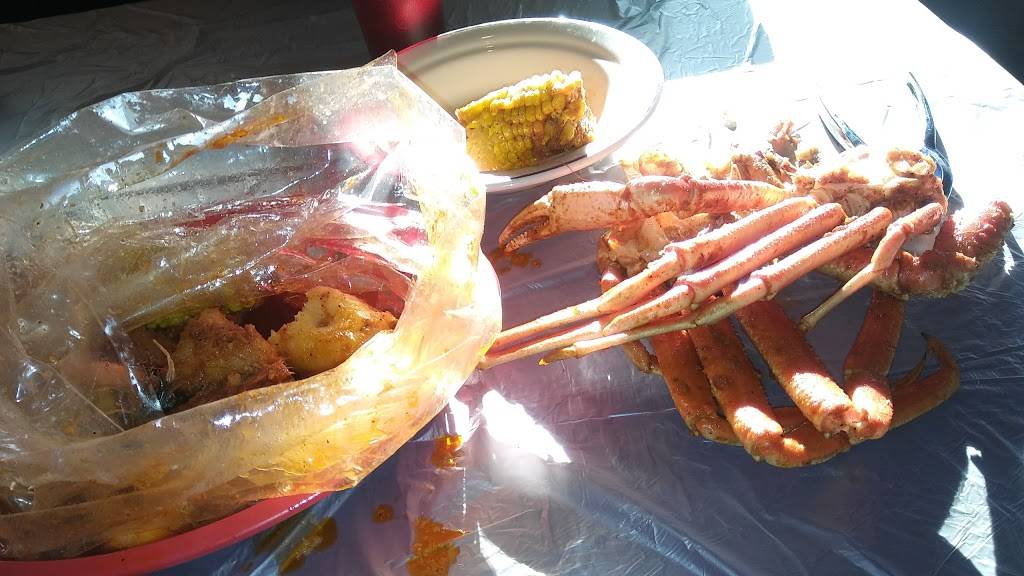 Crescent City Seafood | restaurant | 5005 S Cooper St, Arlington, TX 76017, USA | 8174688888 OR +1 817-468-8888