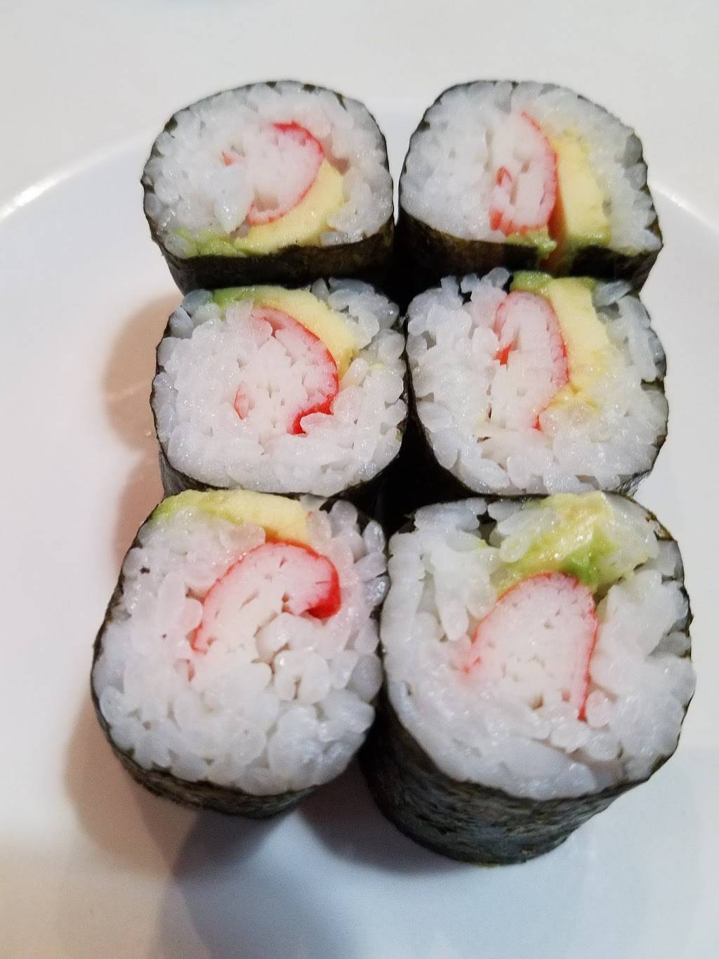 Kawaii Sushi | restaurant | 6171 Mission Gorge Rd #103, San Diego, CA 92120, USA | 6195848888 OR +1 619-584-8888