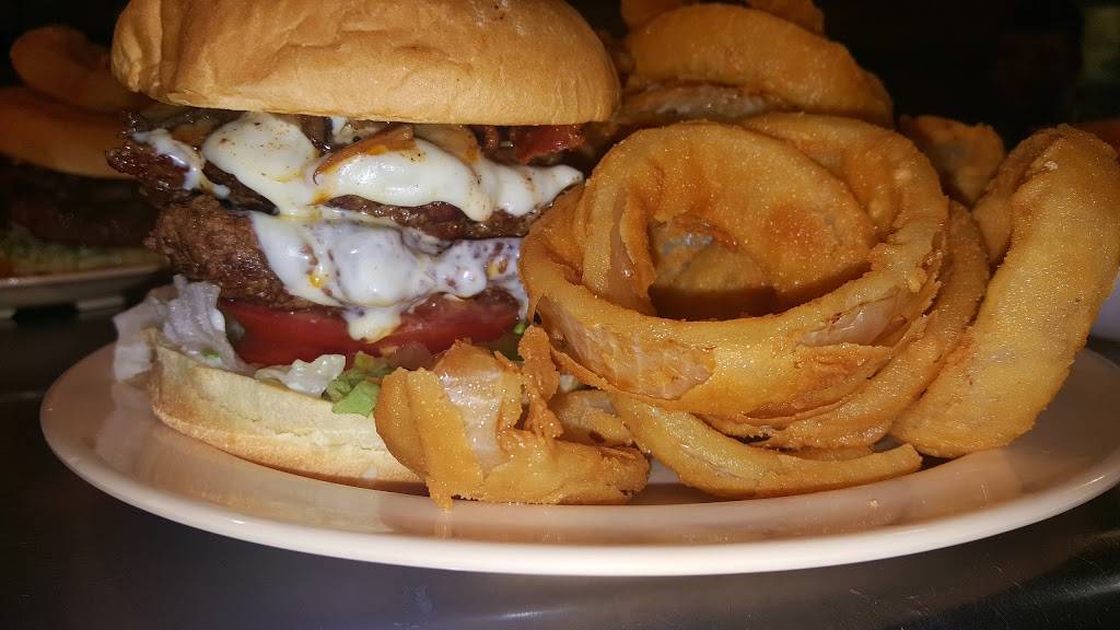 Clock Fine Foods | restaurant | 7613 Augusta Rd, Piedmont, SC 29673, USA | 8644228474 OR +1 864-422-8474