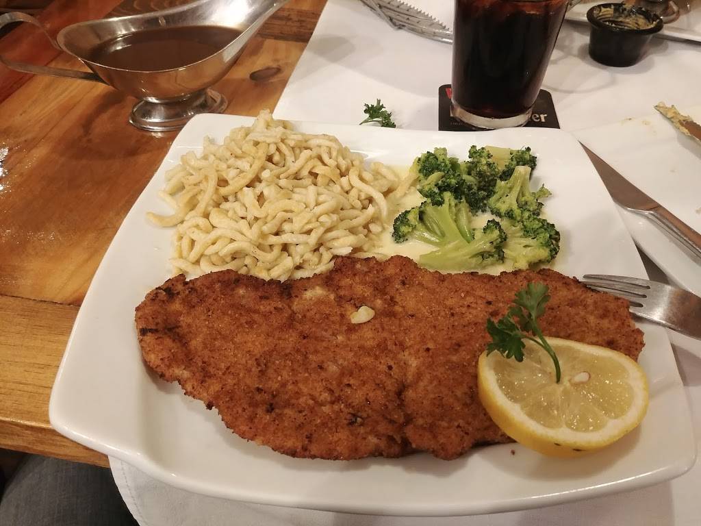 Jägerstüble German Cuisine | restaurant | 1977 E Bay Dr, Largo, FL 33771, USA | 7275861980 OR +1 727-586-1980