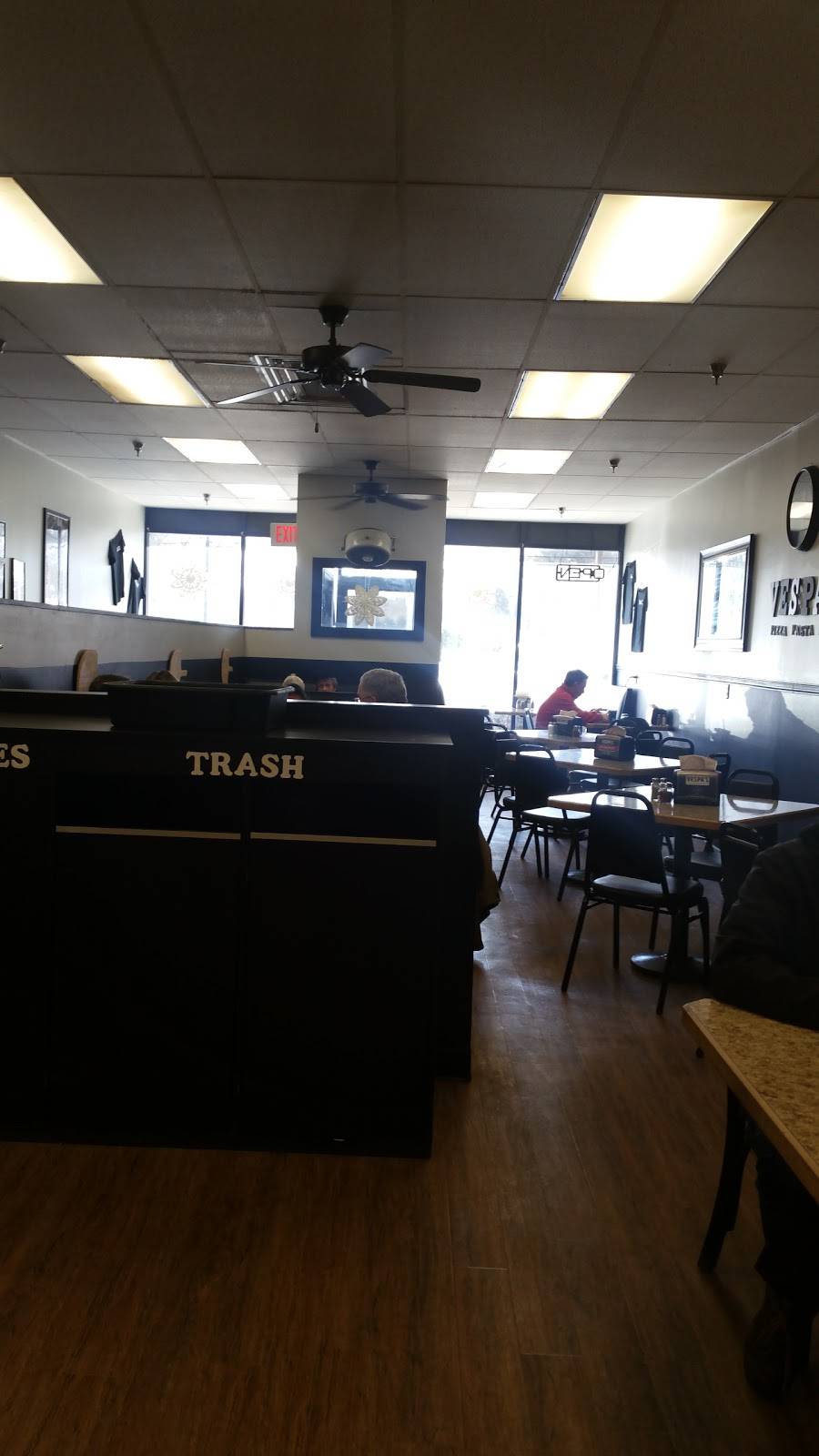 Vespas Pizza Pasta & Deli | restaurant | 99 Pearl St, Essex Junction, VT 05452, USA | 8028786060 OR +1 802-878-6060