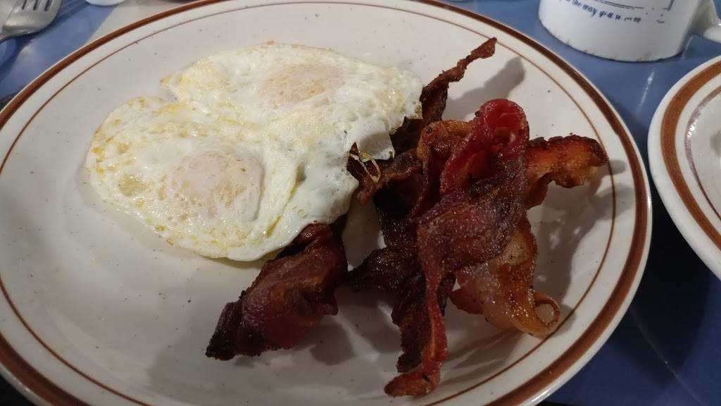 The Beacon Restaurant | restaurant | 909 E Douglas Ave, Wichita, KS 67202, USA | 3162633397 OR +1 316-263-3397