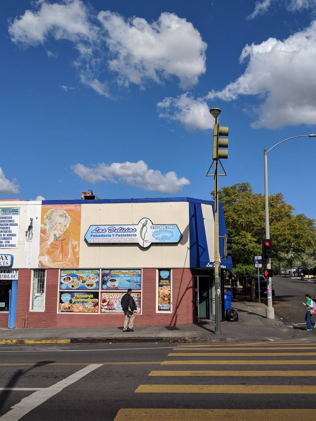 Las Delicias Bakery Cafe | restaurant | 1801 W 7th St, Los Angeles, CA 90057, USA | 2139892085 OR +1 213-989-2085